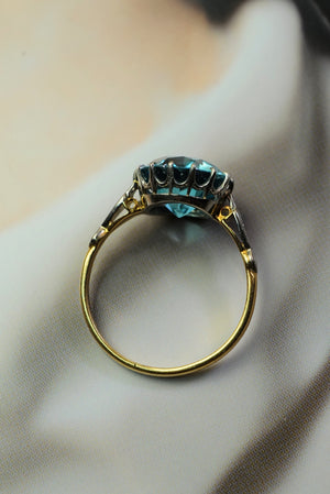 5.91ct Antique blue Zircon ring