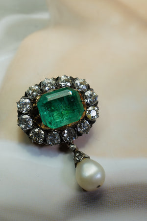 Antique Russian emerald and natural pearl brooch