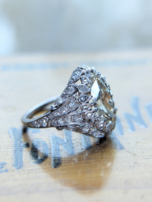 Antique Edwardian moval diamond ring  ring