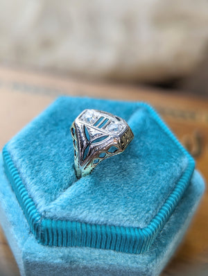 Art deco old European twin diamond ring