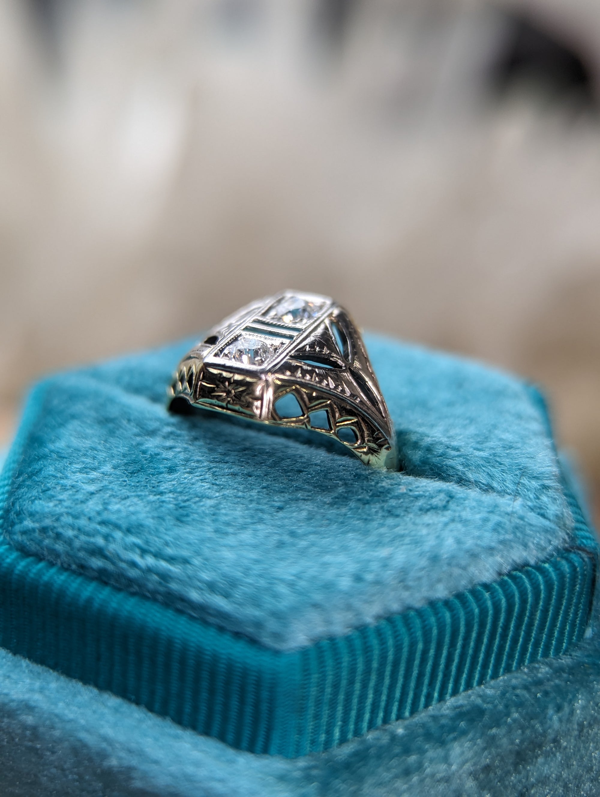 Art deco old European twin diamond ring