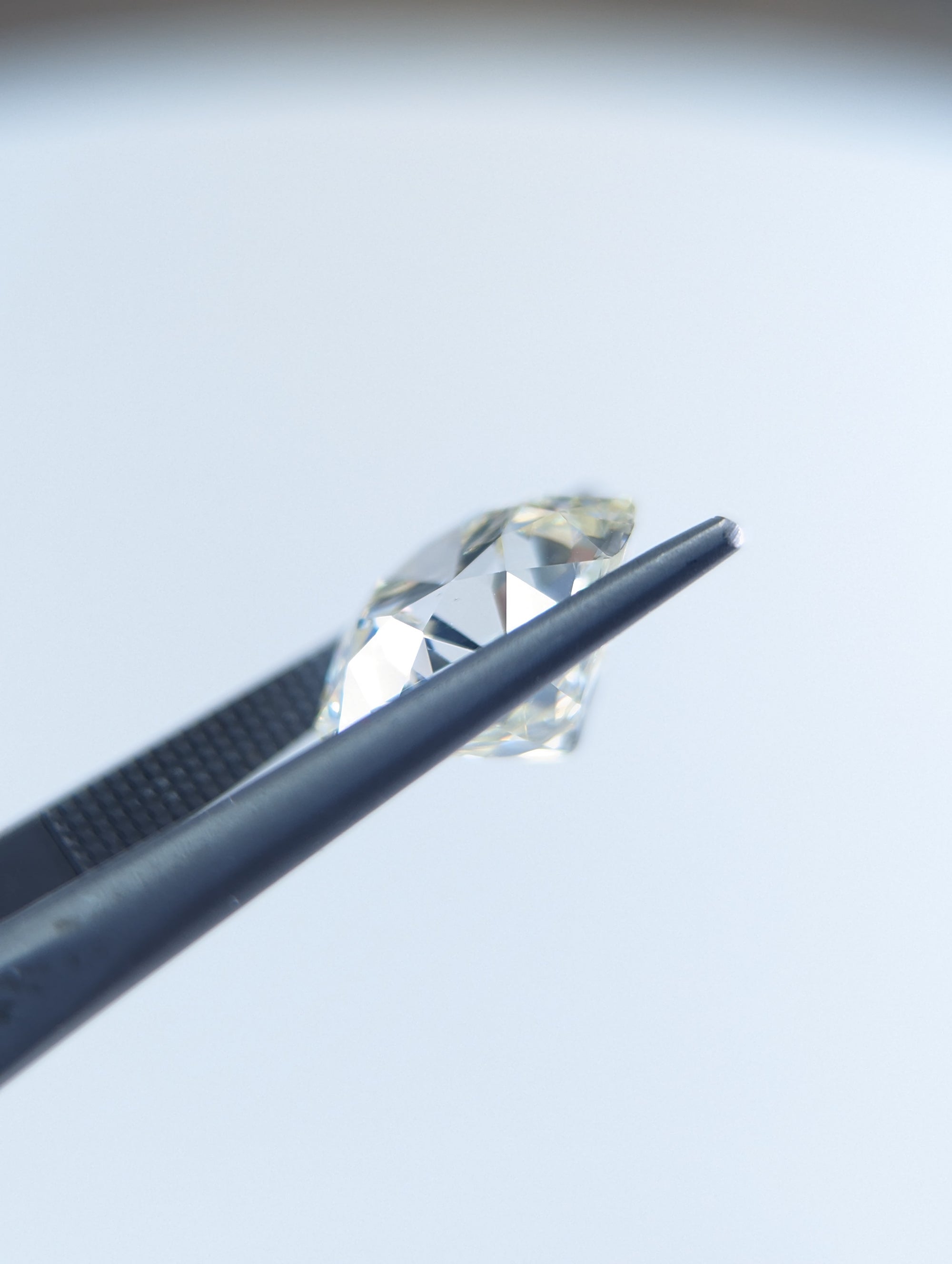 4.5ct GIA N VS2 OEC