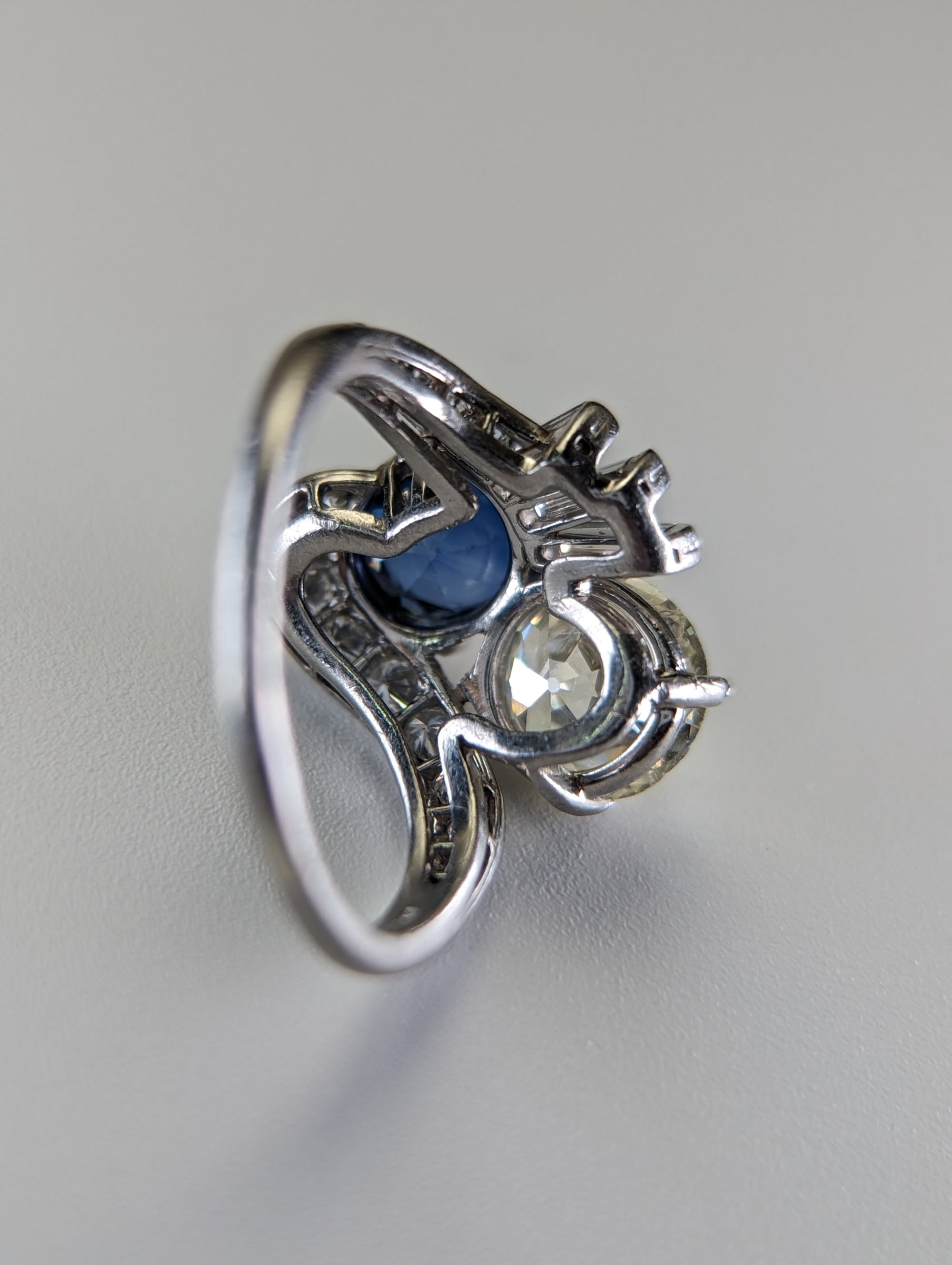 5.5ctw Vintage platinum natural Diamond and Sapphire toi et moi ring