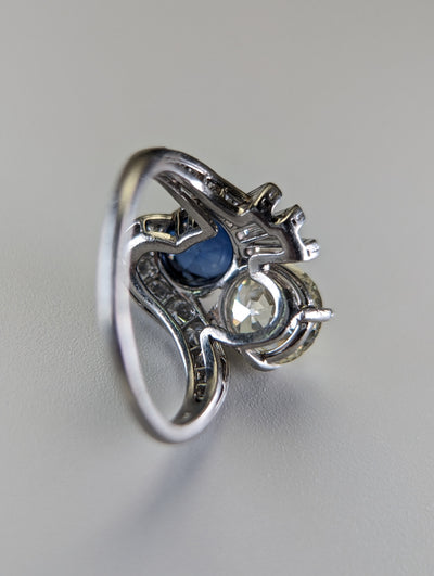 5.5ctw Vintage platinum natural Diamond and Sapphire toi et moi ring