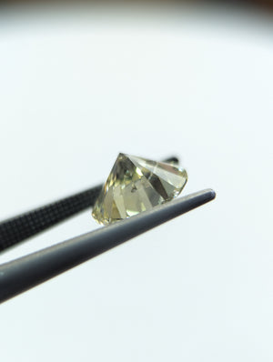 3.03ct Natural brilliant cut diamond