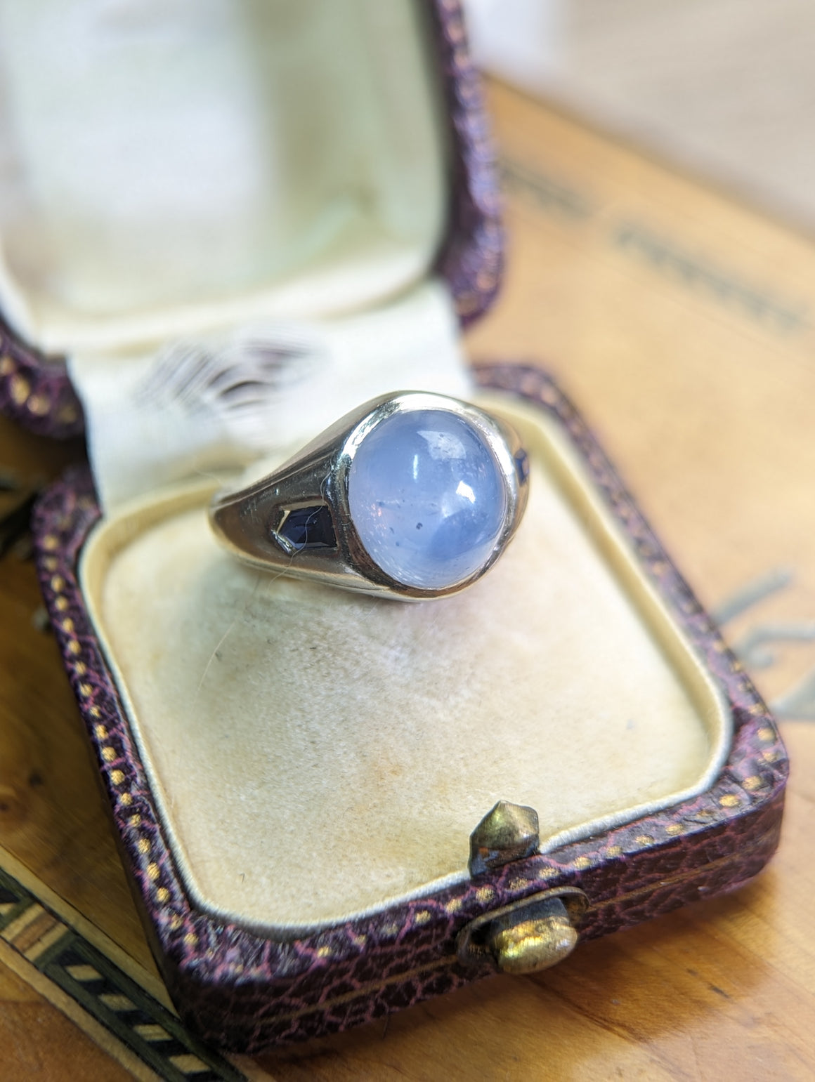 Vintage Star Sapphire ring