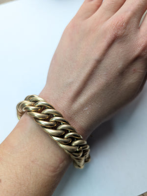 Heavy 18k yellow gold curb link bracelet