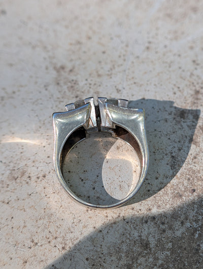 Underside and band of the French tank ring
