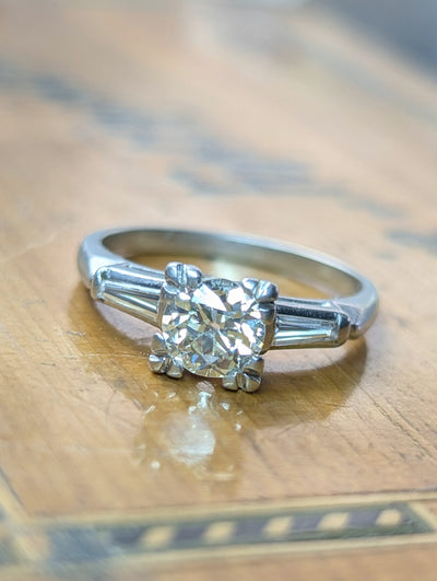 1.13ctw Antique Platinum diamond ring