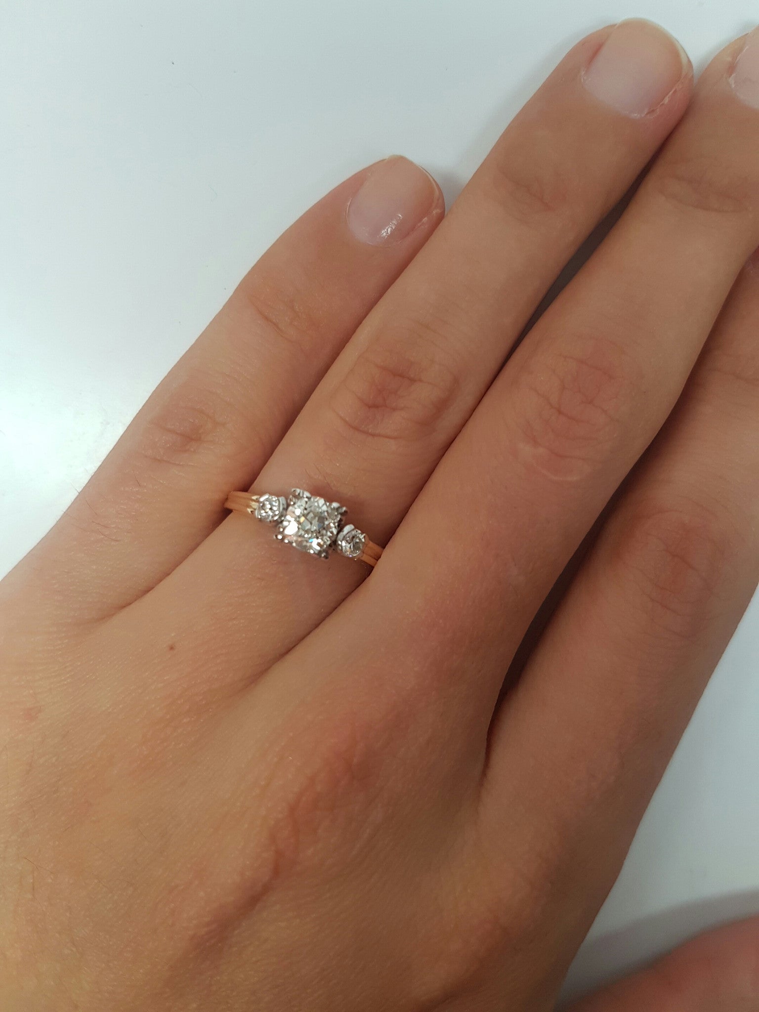 0.81CTW VINTAGE OLD MINE CUT 3 STONE DIAMOND RING - SinCityFinds Jewelry