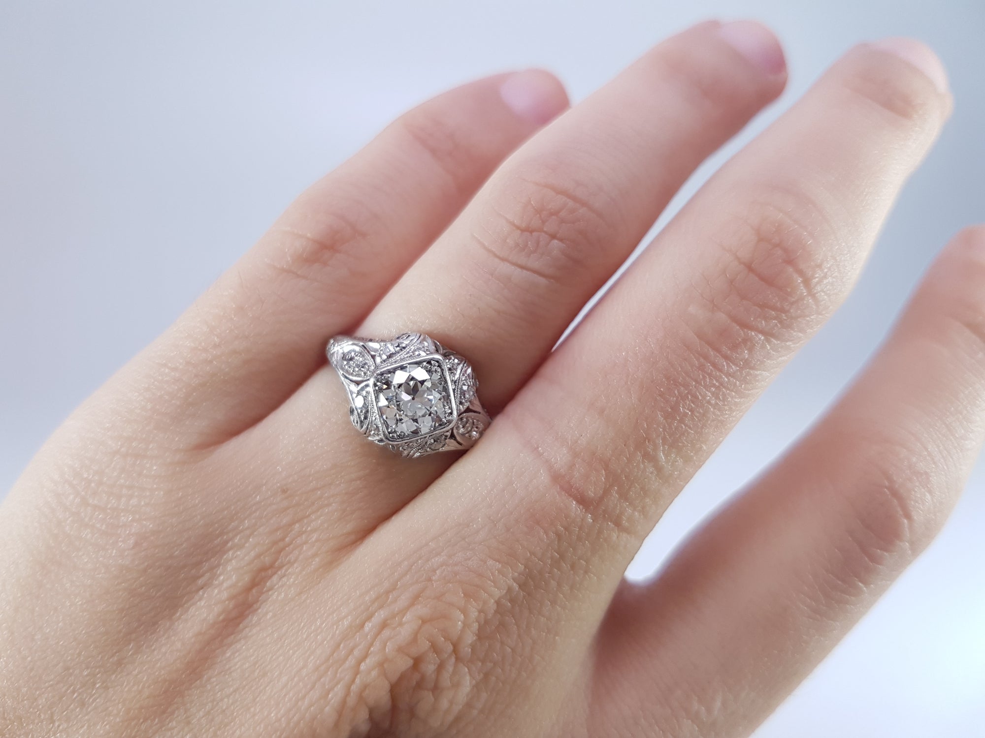 0.96CTW ART DECO PLATINUM DIAMOND RING - SinCityFinds Jewelry