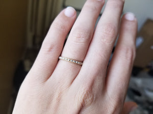 VINTAGE WHITEROSE WEDDING BAND - SinCityFinds Jewelry