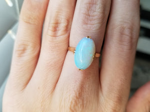 VINTAGE 18K YELLOW GOLD OPAL SOLITAIRE RING - SinCityFinds Jewelry