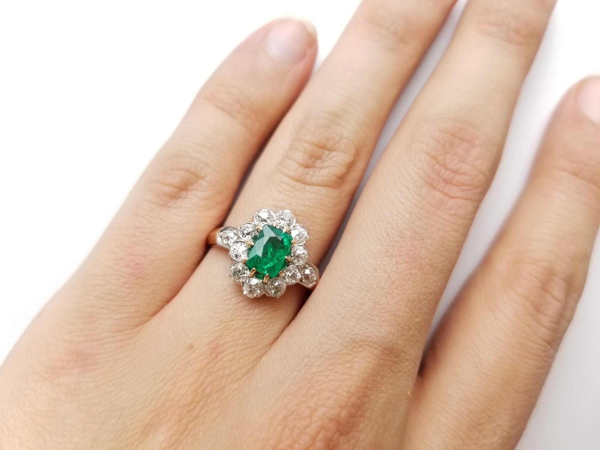 1.75CTW EMERALD AND OLD EUROPEAN CUT DIAMOND FRENCH RING - SinCityFinds Jewelry