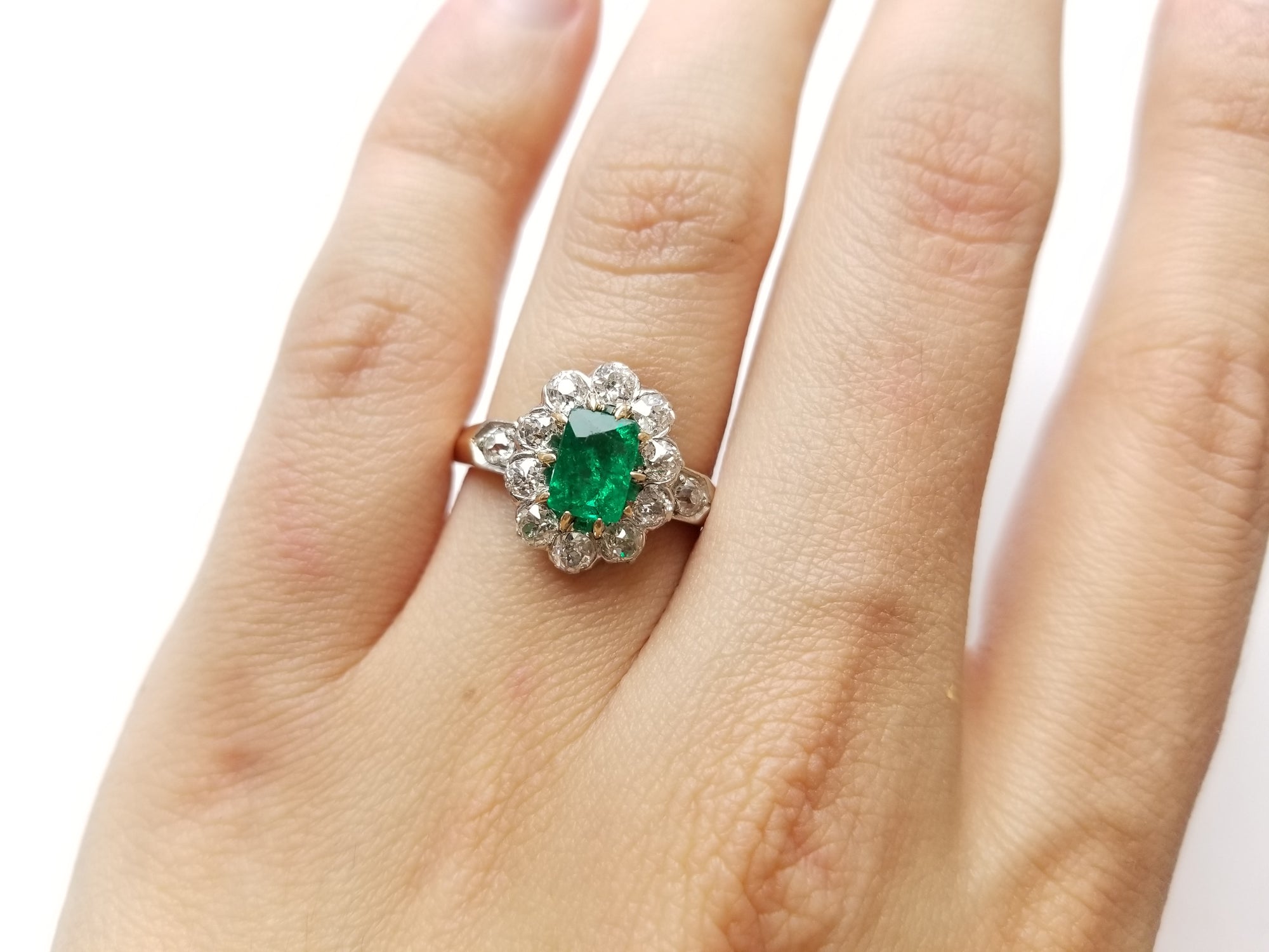 1.75CTW EMERALD AND OLD EUROPEAN CUT DIAMOND FRENCH RING - SinCityFinds Jewelry