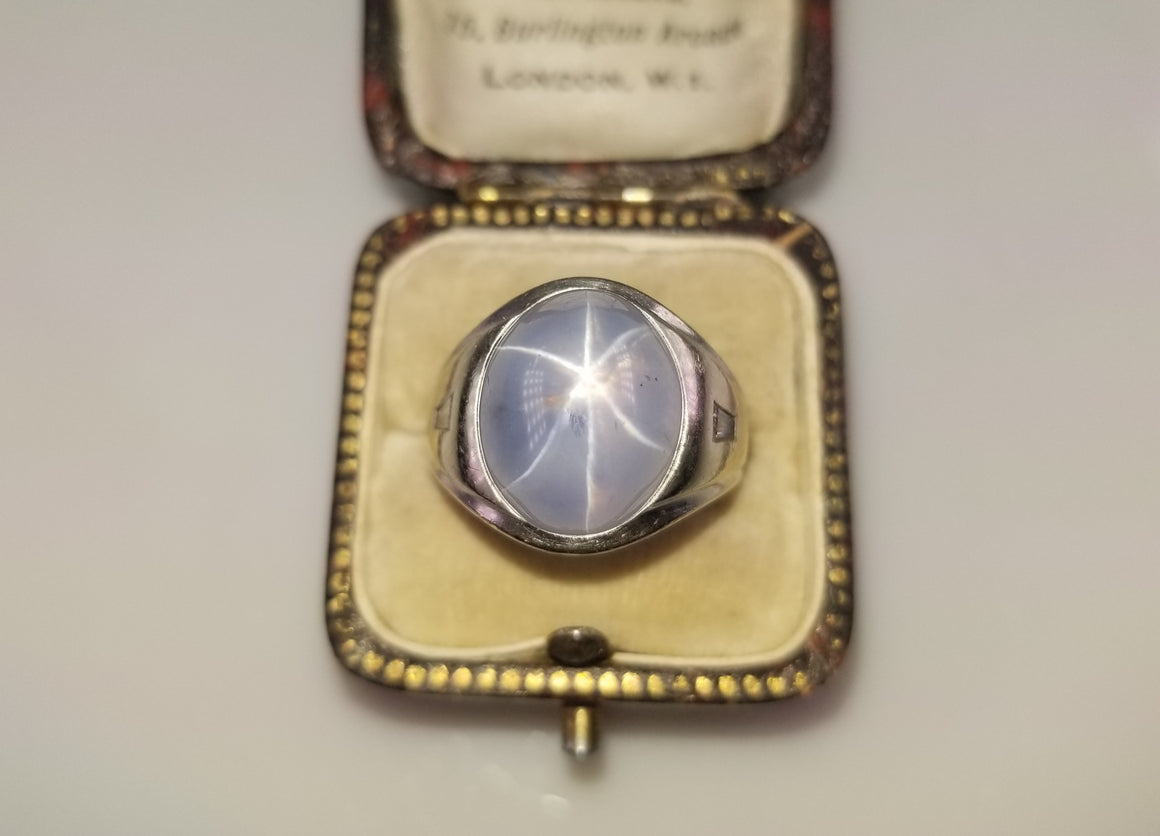 20CT STAR SAPPHIRE AND DIAMOND WHITE GOLD RING