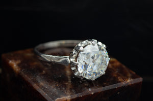 VINTAGE PLATNUM MOUNTING WITH 10.5MM OEC MOISSANITE - SinCityFinds Jewelry