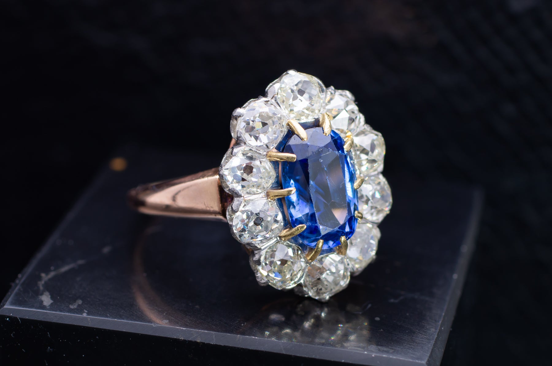 EDWARDIAN CEYLON SAPPHIRE AND MINE CUT DIAMOND RING - SinCityFinds Jewelry