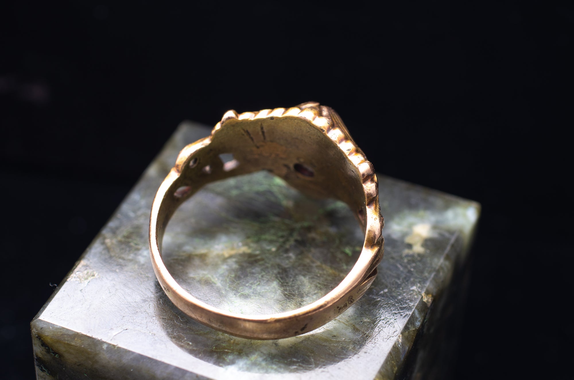 ART NOUVEAU GOLD GREEN MAN RING - SinCityFinds Jewelry