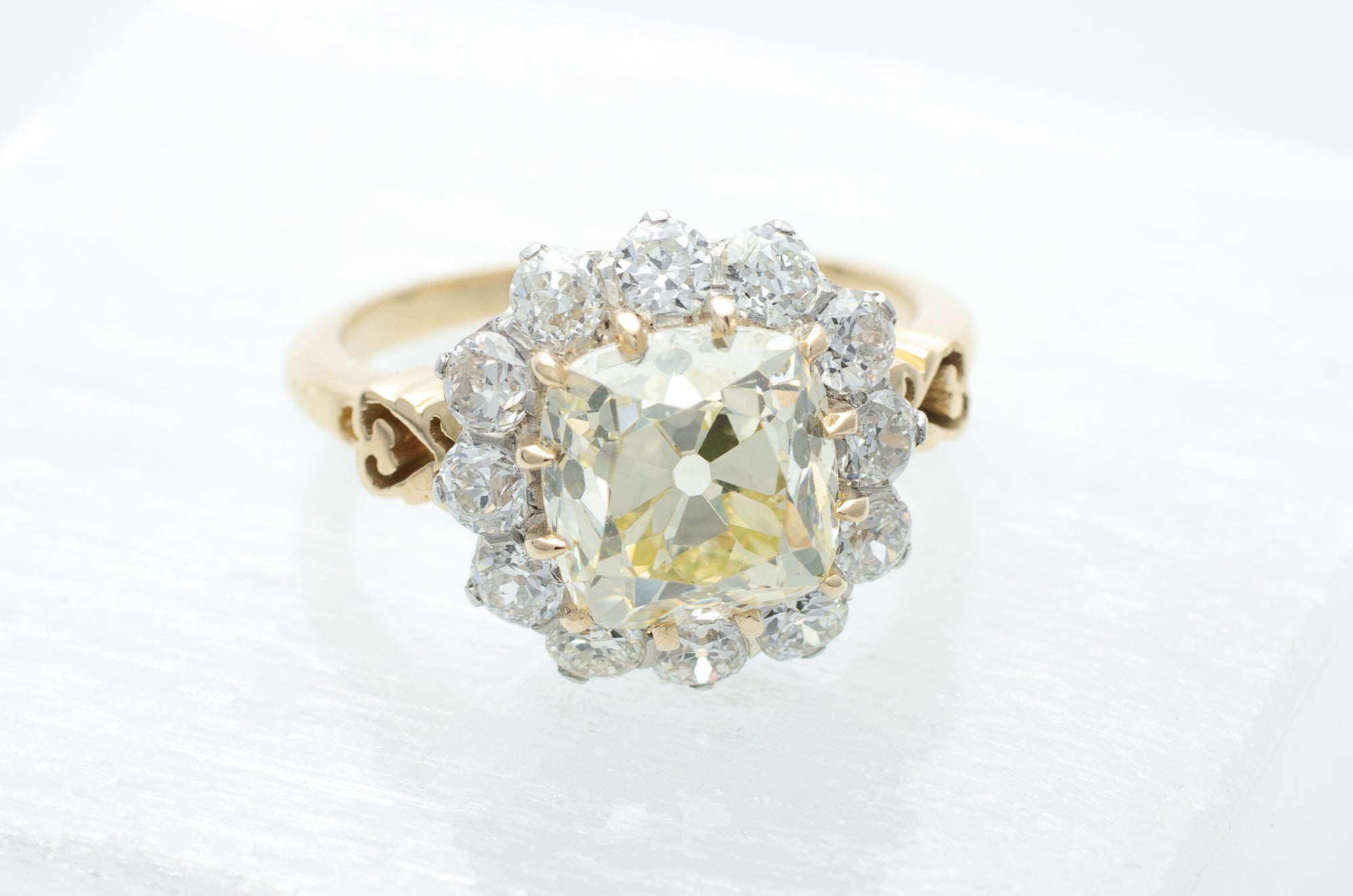 4.25CTW ANTIQUE CUSHION CUT CENTER DIAMOND HALO RING - SinCityFinds Jewelry