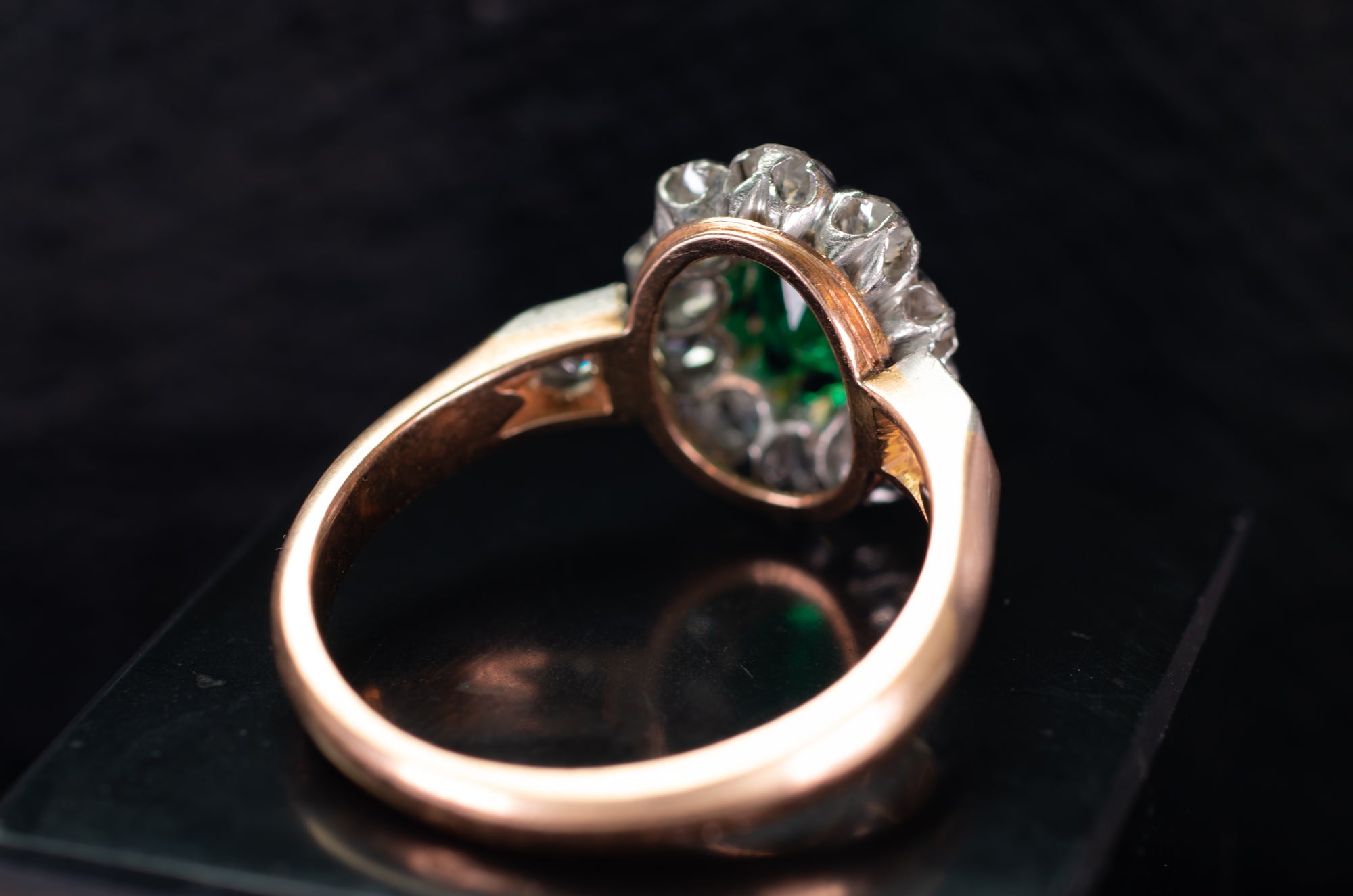 1.75CTW EMERALD AND OLD EUROPEAN CUT DIAMOND FRENCH RING - SinCityFinds Jewelry