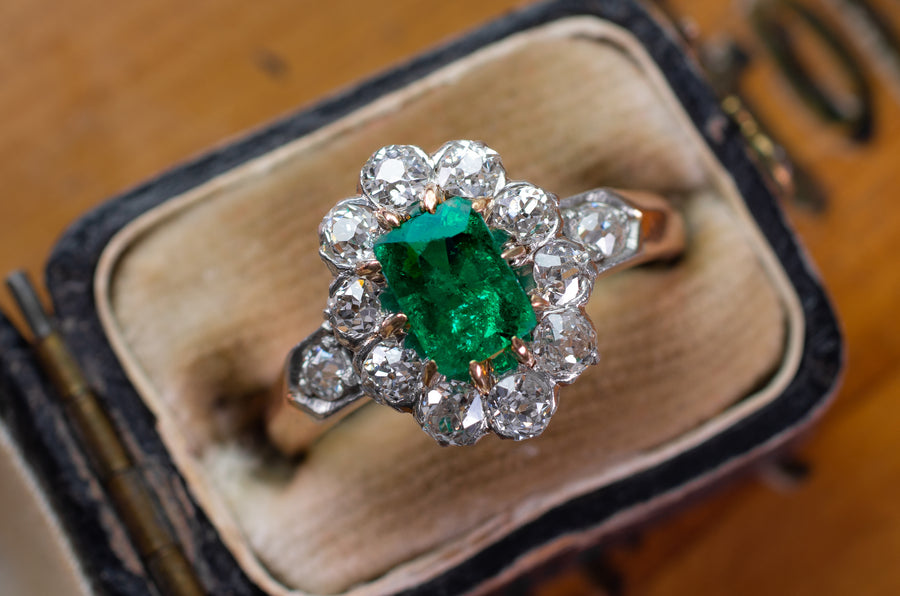 1.75CTW EMERALD AND OLD EUROPEAN CUT DIAMOND FRENCH RING - SinCityFinds Jewelry