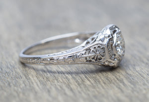 VINTAGE FILIGREE WHITE GOLD DIAMOND RING WITH OLD EUROPEAN CUT DIAMOND - SinCityFinds Jewelry