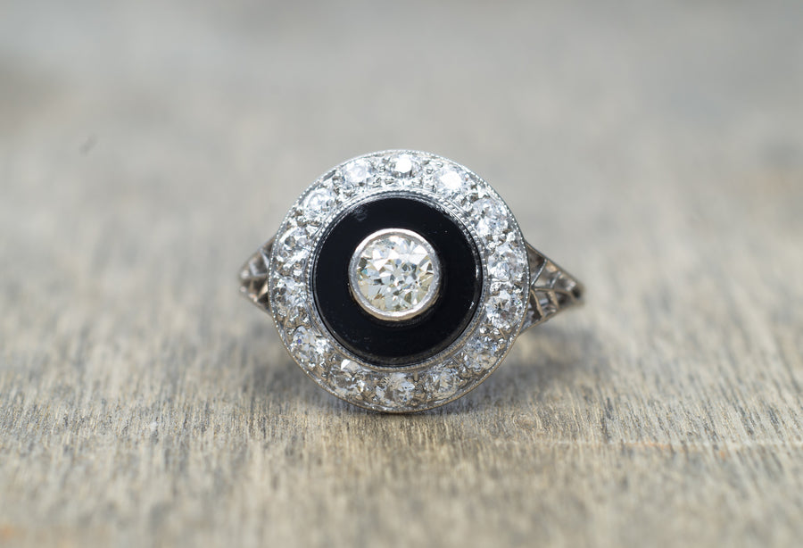 ART DECO ONIX AND OLD EUROPEAN CUT DIAMOND RING IN PLATINUM - SinCityFinds Jewelry