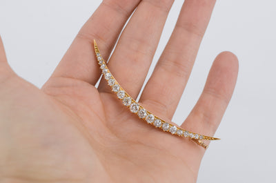 2.7CTW VINTAGE 18K GOLD OEC DIAMOND CRESCENT NECKLACE - SinCityFinds Jewelry