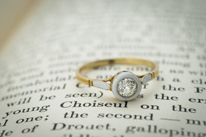 VINTAGE WHITE ENAMEL DIAMOND SOLITAIRE - SinCityFinds Jewelry