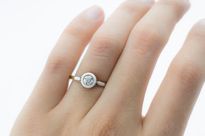 VINTAGE WHITE ENAMEL DIAMOND SOLITAIRE - SinCityFinds Jewelry