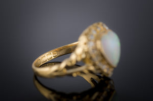 18k YELLOW GOLD HEART SHAPPED OPAL RING - SinCityFinds Jewelry