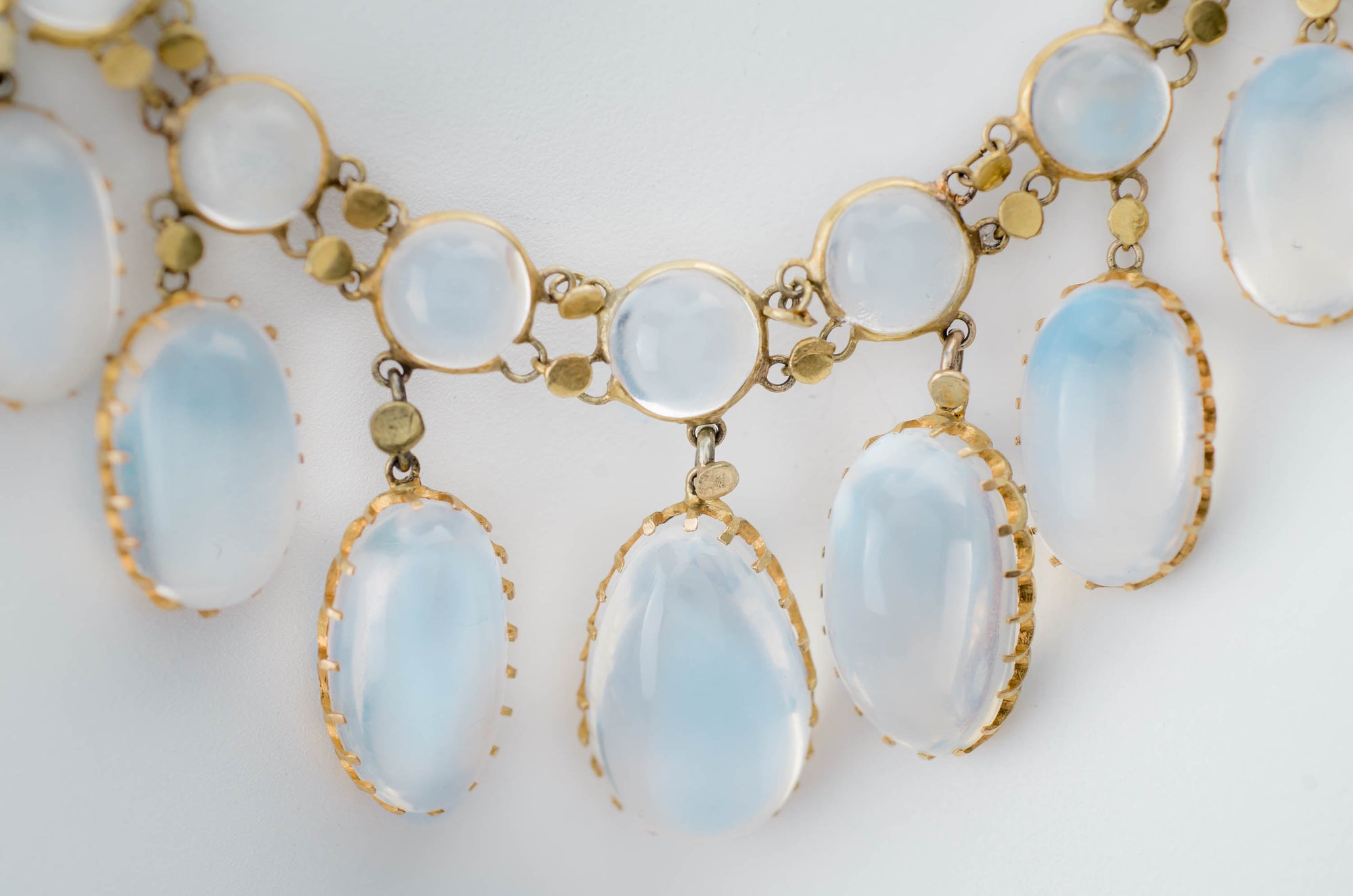 ANTIQUE MOONSTONE NECKLACE IN 15K GOLD - SinCityFinds Jewelry