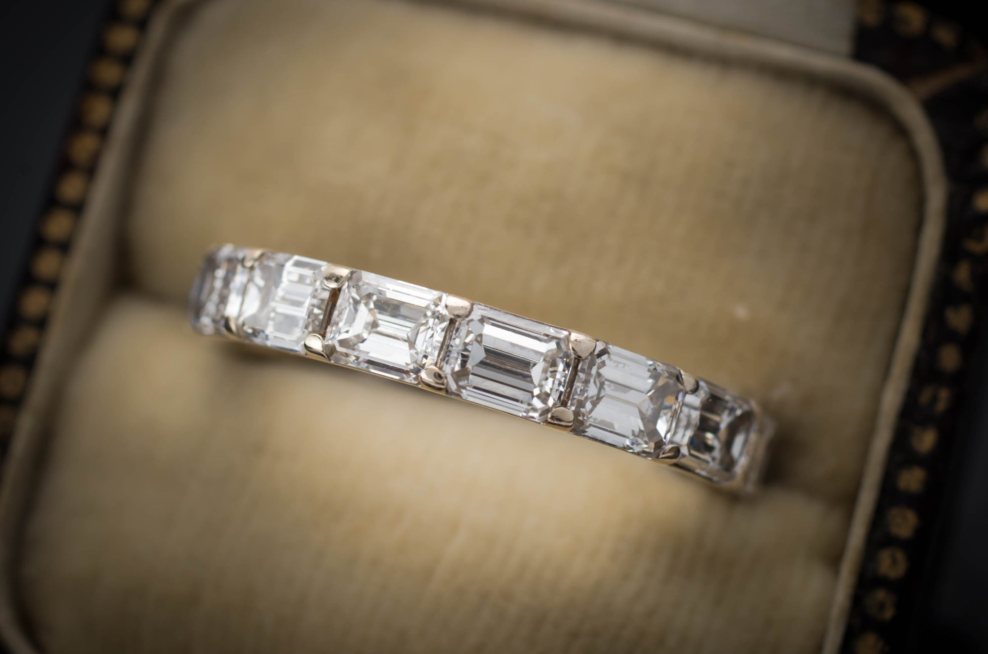 4.3CTW HORIZONTAL EMERALD CUT DIAMOND ETERNITY BAND - SinCityFinds Jewelry