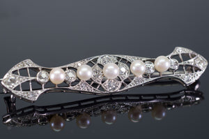 EDWARDIAN PLATINUM DIAMOND AND PEARL BROOCH - SinCityFinds Jewelry