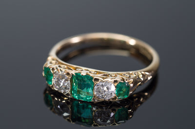 VICTORIAN EMERALD AND OLD MINE CUT DIAMOND BAND IN 18K GOLD - SinCityFinds Jewelry
