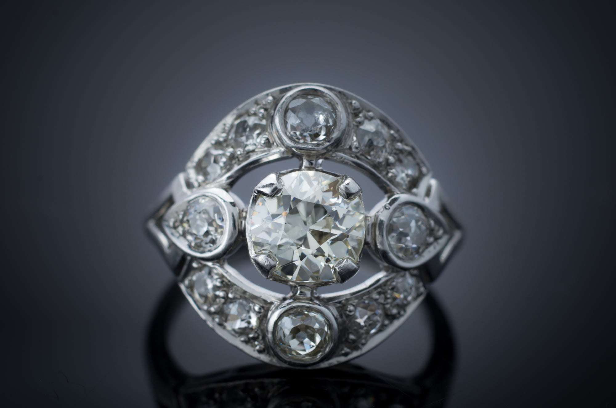 1.83CTW OLD EUROPEAN CUT DIAMOND RING IN PLATINUM - SinCityFinds Jewelry