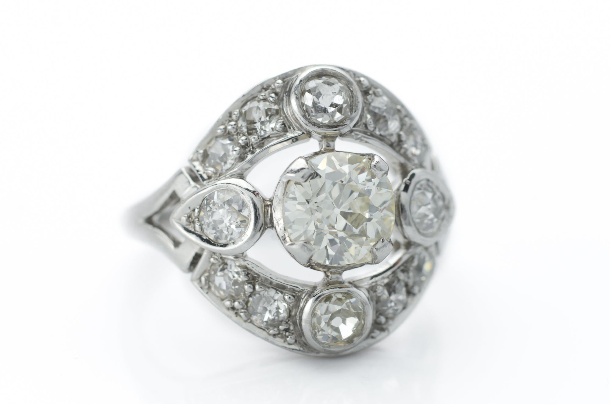 1.83CTW OLD EUROPEAN CUT DIAMOND RING IN PLATINUM - SinCityFinds Jewelry