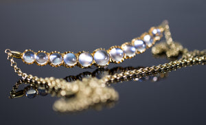 VINTAGE YELLOW GOLD MOONSTONE NECKLACE - SinCityFinds Jewelry