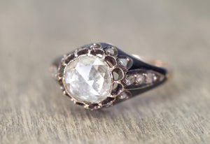 ANTIQUE ROSE CUT DIAMOND IN ENAMELED GOLD SETTING - SinCityFinds Jewelry