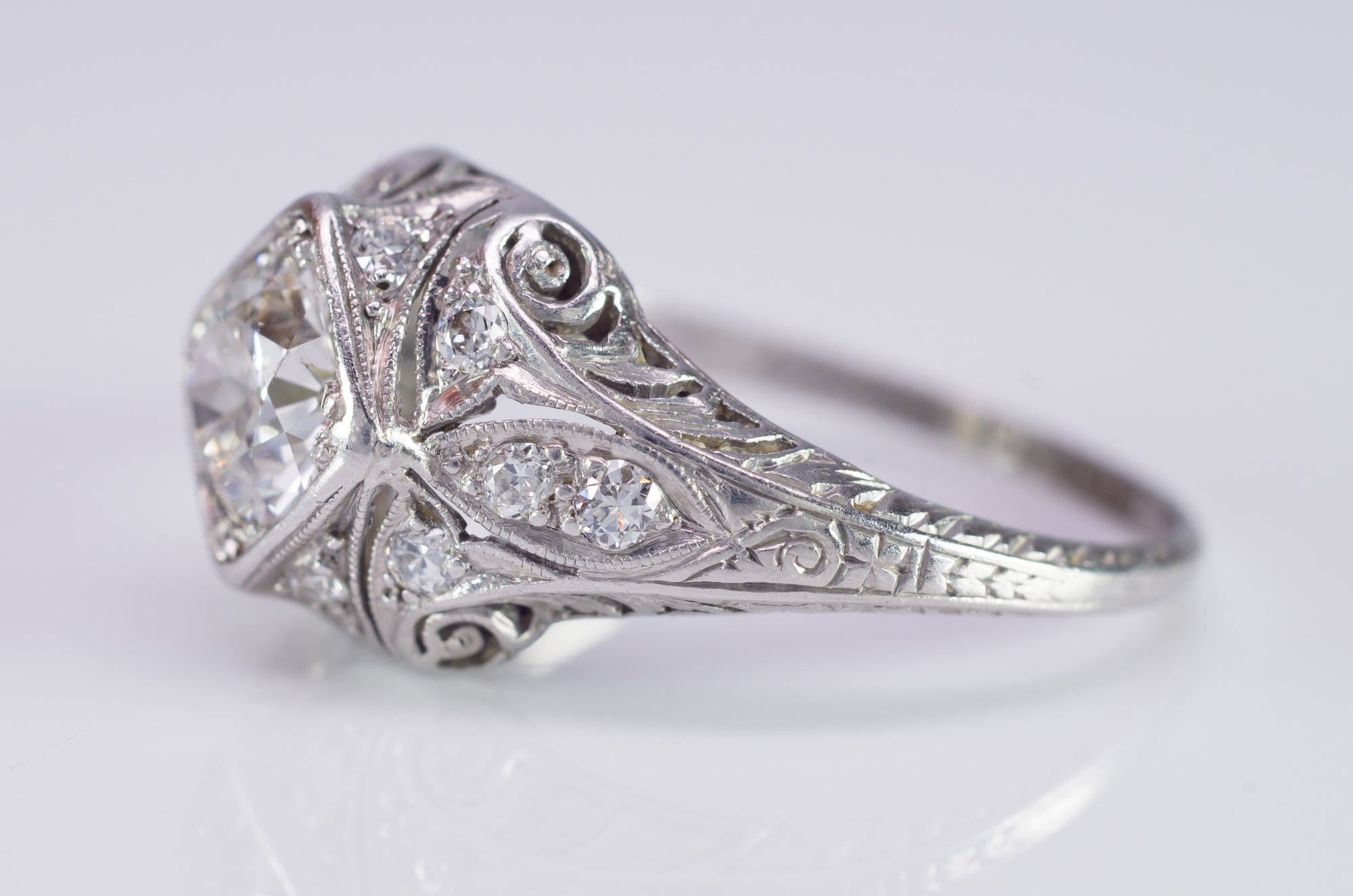 0.96CTW ART DECO PLATINUM DIAMOND RING - SinCityFinds Jewelry