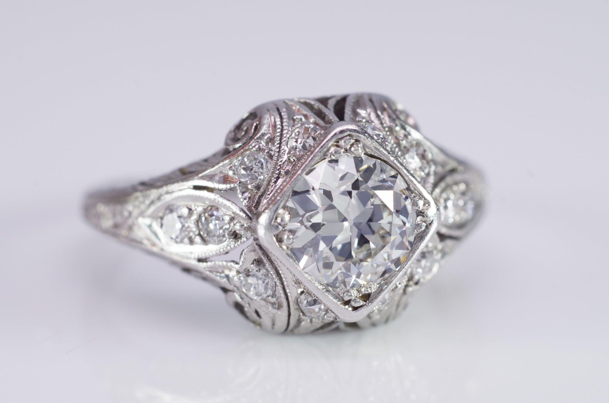 0.96CTW ART DECO PLATINUM DIAMOND RING - SinCityFinds Jewelry