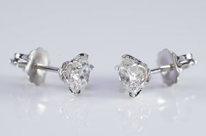 1CTW  JAMES ALLEN DIAMOND STUDS IN SCALLOPED 6 PRONG BASKET - SinCityFinds Jewelry