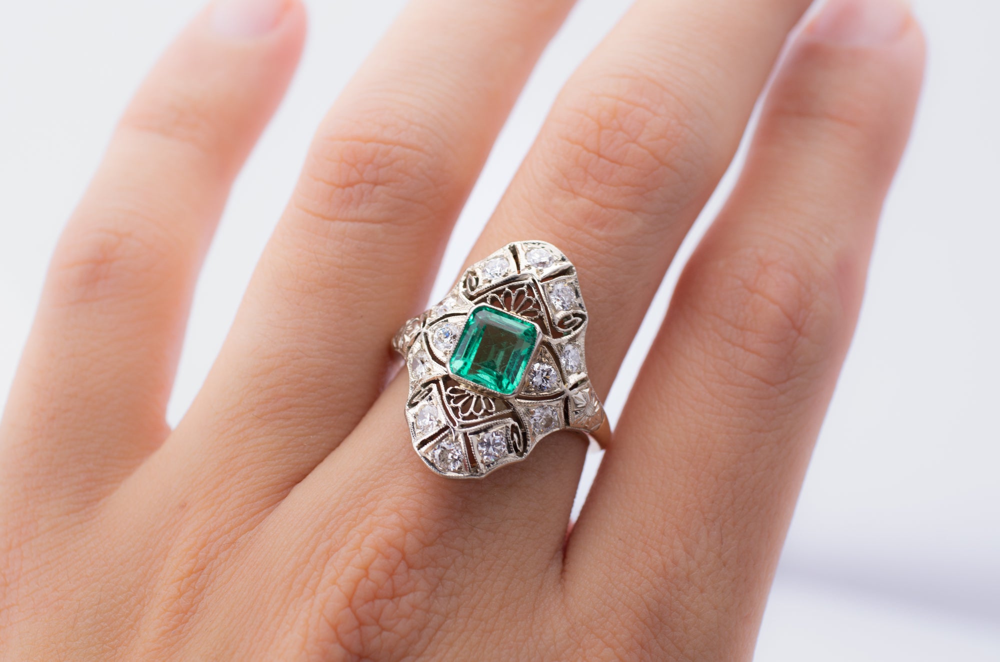 EMERALD AND DIAMOND NAVETTE SHAPE RING - SinCityFinds Jewelry