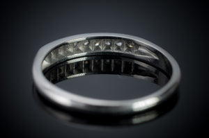 VINTAGE SINGLE CUT DIAMOND PLATINUM BAND - SinCityFinds Jewelry