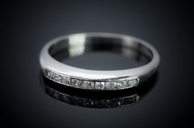 VINTAGE SINGLE CUT DIAMOND PLATINUM BAND - SinCityFinds Jewelry