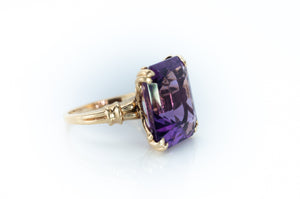 VINTAGE AMETHYST RING IN 14K GOLD - SinCityFinds Jewelry