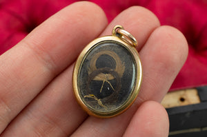 ANTIQUE 18K GOLD LOCKET - SinCityFinds Jewelry