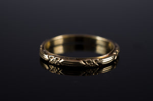 VINTAGE ETCHED  YELLOW GOLD BAND - SinCityFinds Jewelry