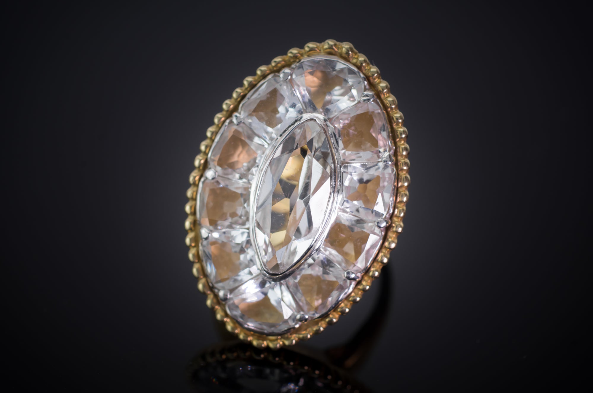 LARGE 10CT AQUAMARINE 18K GOLD AND PLATINUM COCKTAIL RING - SinCityFinds Jewelry